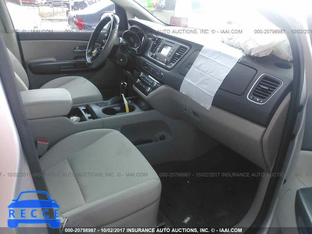 2016 KIA Sedona LX KNDMB5C19G6084114 image 4