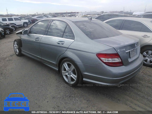 2011 Mercedes-benz C 300 WDDGF5EB0BA521064 image 2