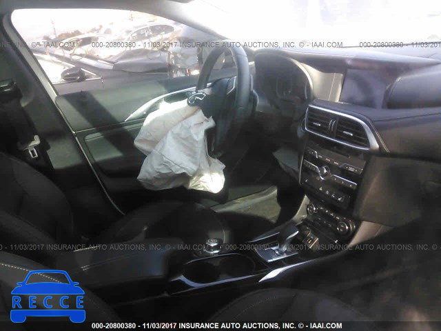 2017 INFINITI QX30 SJKCH5CR7HA020875 image 4