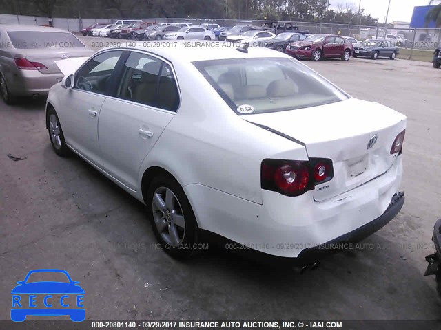 2008 Volkswagen Jetta 3VWRM71K18M055907 image 2