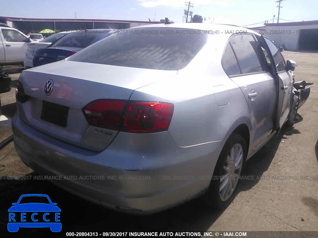 2011 Volkswagen Jetta 3VWBZ7AJXBM365748 image 3