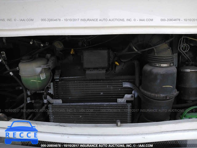 2003 FORD F550 SUPER DUTY STRIPPED CHASS 1FCLF53S130A01152 image 9