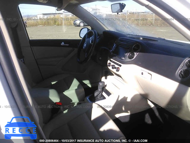 2013 Volkswagen Tiguan S/SE/SEL WVGBV3AX8DW608399 image 4