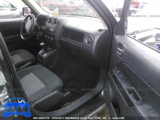2010 JEEP PATRIOT SPORT 1J4NT1GB2AD672317 image 4