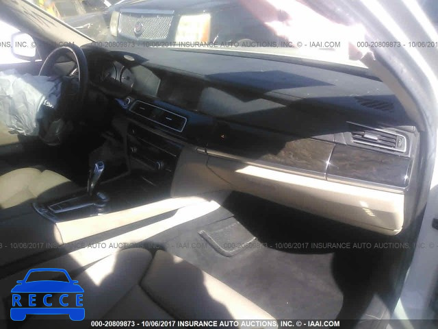 2012 BMW 740 WBAKB4C55CC577107 image 4