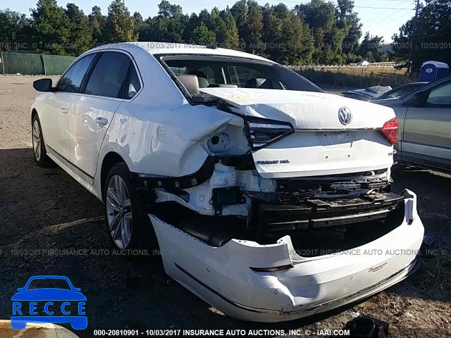 2017 VOLKSWAGEN PASSAT 1VWCT7A35HC025456 image 2
