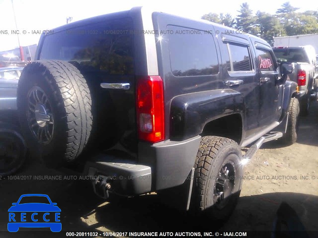 2006 Hummer H3 5GTDN136168290969 Bild 3