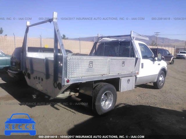 2000 Ford F350 1FDWF36S9YEB40643 image 3