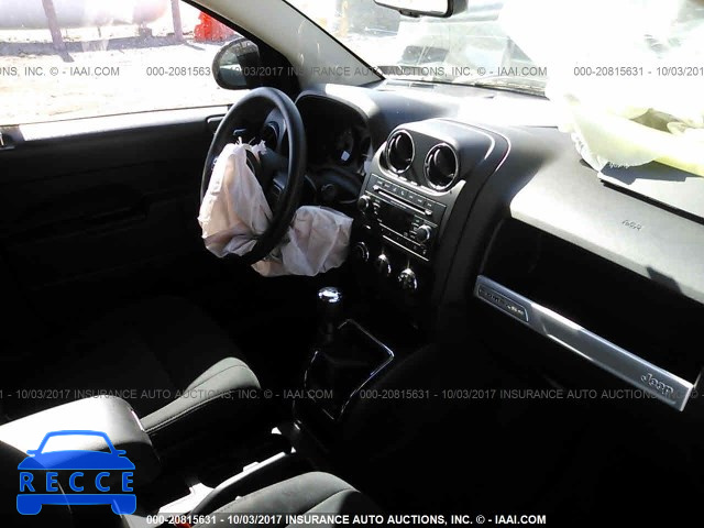2016 Jeep Compass 1C4NJCBA8GD537857 image 4