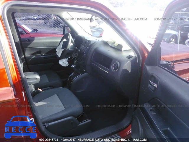 2009 Jeep Patriot SPORT 1J4FT28B19D170094 зображення 4