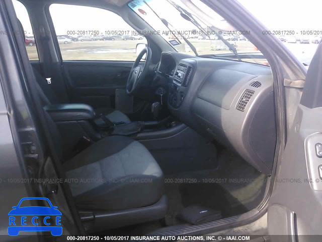2005 Ford Escape 1FMYU02Z05KC80237 image 4