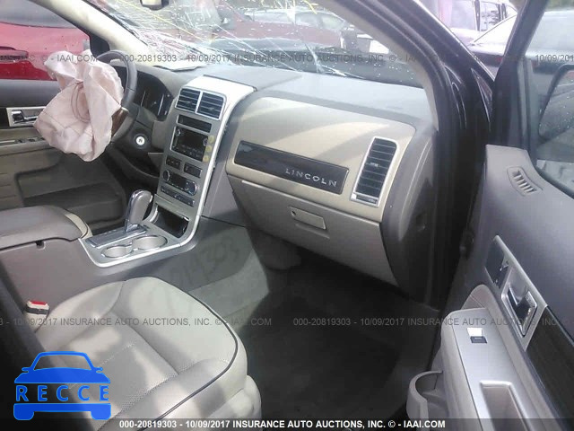 2010 Lincoln MKX 2LMDJ8JC8ABJ27598 зображення 4