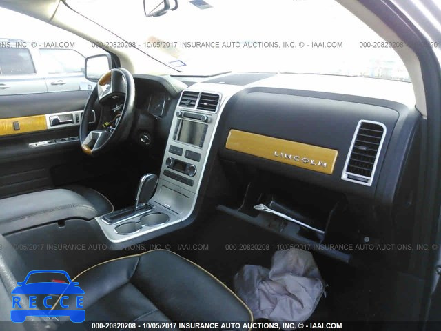 2009 Lincoln MKX 2LMDU88C69BJ06368 image 4
