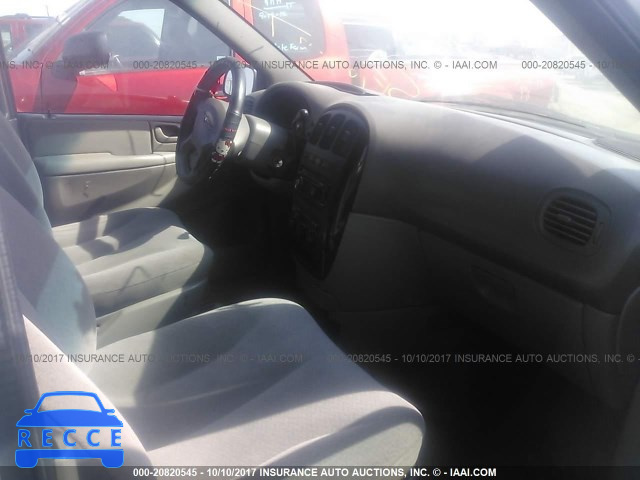 2003 Chrysler Town and Country 2C4GP44343R352482 image 4