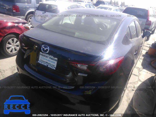 2017 MAZDA 3 3MZBN1V75HM116564 image 3