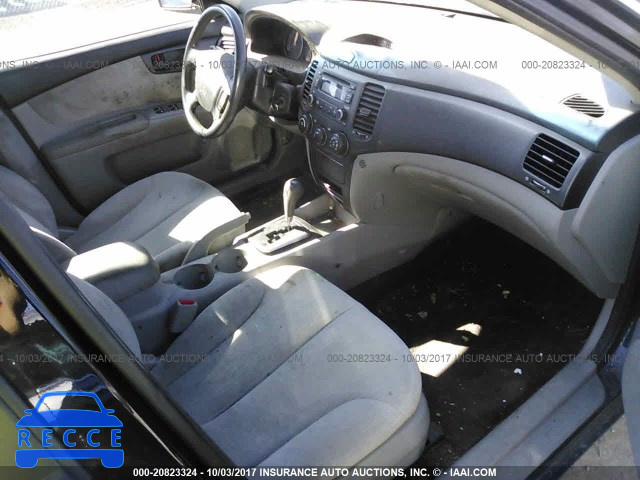 2008 KIA Optima KNAGE123X85255831 image 4