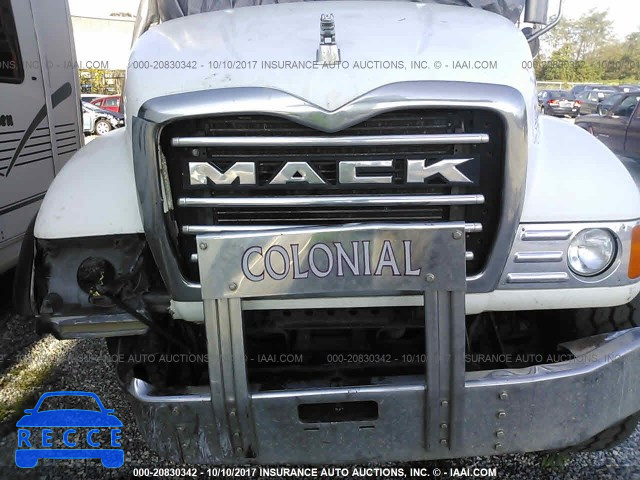 2006 MACK 700 1M2AG11CX6M042199 image 8