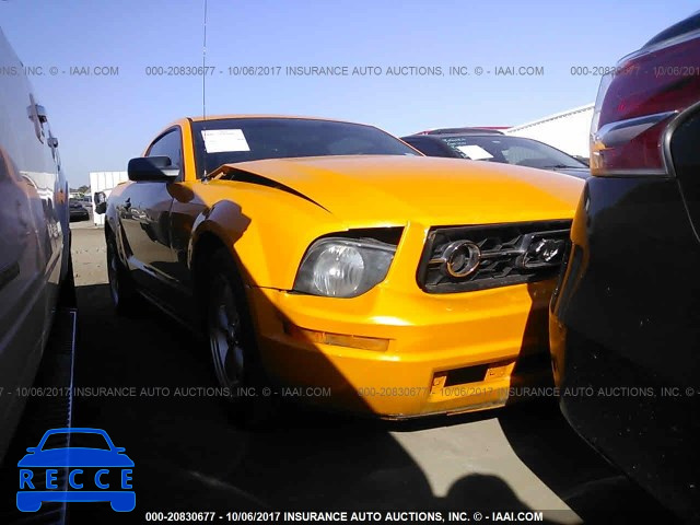 2007 Ford Mustang 1ZVFT80N875242881 Bild 0