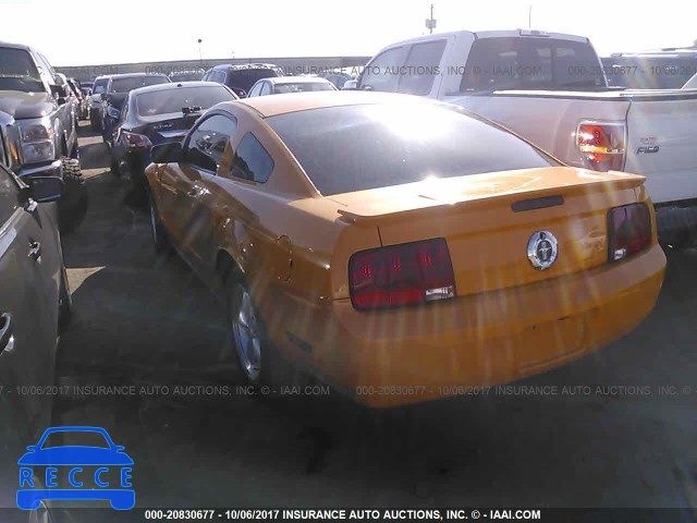 2007 Ford Mustang 1ZVFT80N875242881 image 2