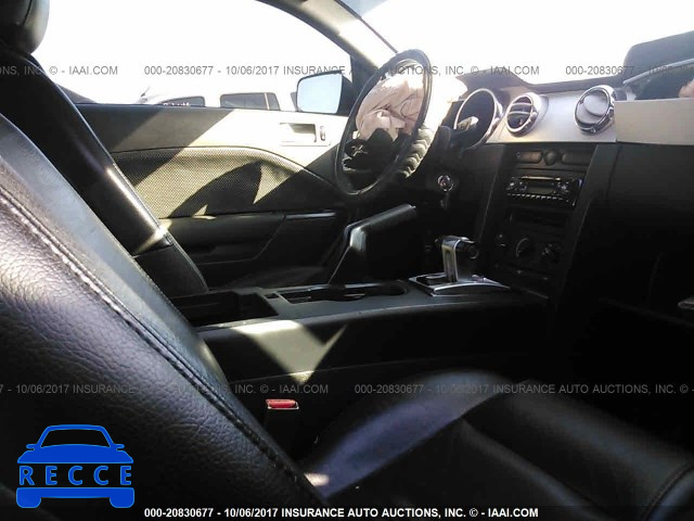 2007 Ford Mustang 1ZVFT80N875242881 image 4