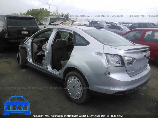 2014 Ford Focus SE 1FADP3F23EL169089 image 2