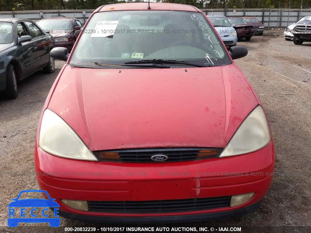 2000 Ford Focus 3FAFP3135YR125836 image 5