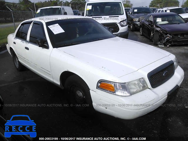 2001 Ford Crown Victoria 2FAFP71W01X138079 image 0
