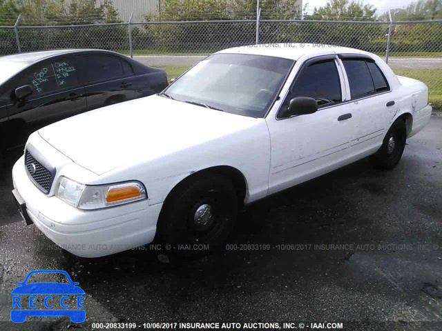 2001 Ford Crown Victoria 2FAFP71W01X138079 image 1