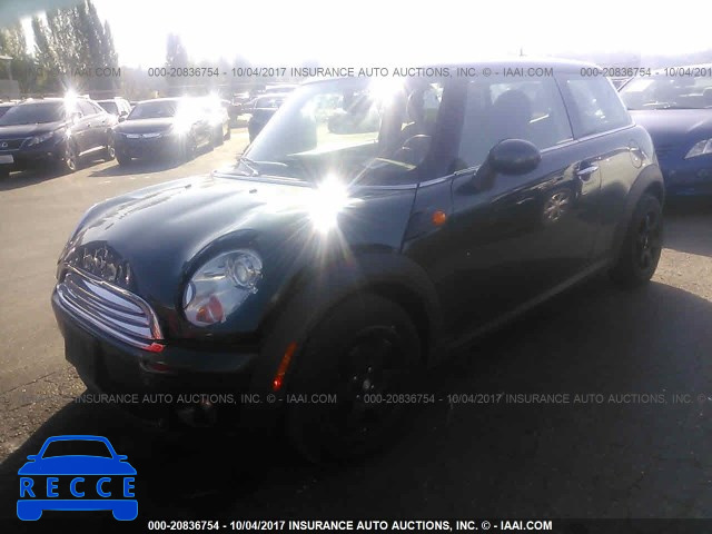 2007 Mini Cooper WMWMF33507TT58469 image 1