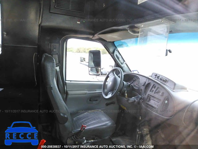 2003 FORD ECONOLINE E450 SUPER DUTY CUTWY VAN 1FDXE45F93HA84275 image 4