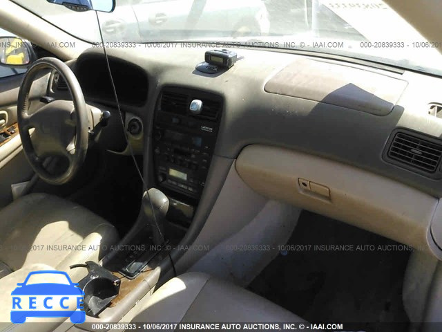 1997 Lexus ES 300 JT8BF22G5V0038035 image 4