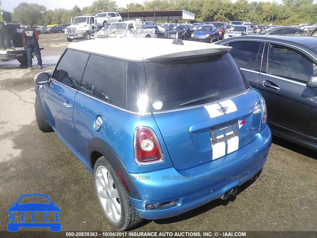 2007 Mini Cooper WMWMF735X7TT81829 image 2