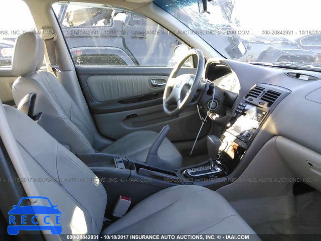 2000 Nissan Maxima GLE/GXE/SE JN1CA31D7YT744253 image 4