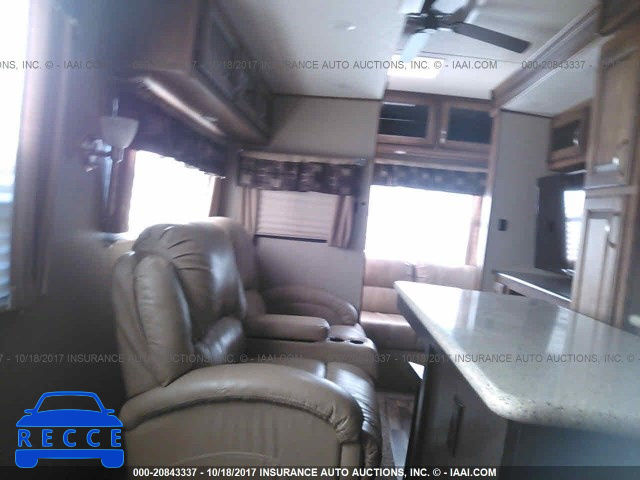 2015 COACHMEN CHAP360IBL 5ZT3CH1B2FA311076 Bild 7