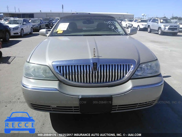 2006 Lincoln Town Car SIGNATURE 1LNHM81VX6Y645308 зображення 5