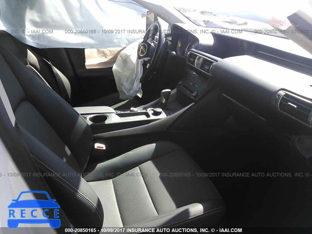 2016 Lexus IS 200T JTHBA1D25G5029402 image 4