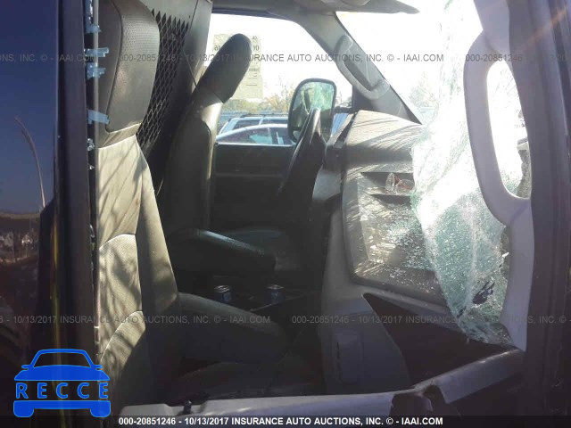 2011 Ford Econoline E350 SUPER DUTY VAN 1FTSS3EL1BDA31728 image 4