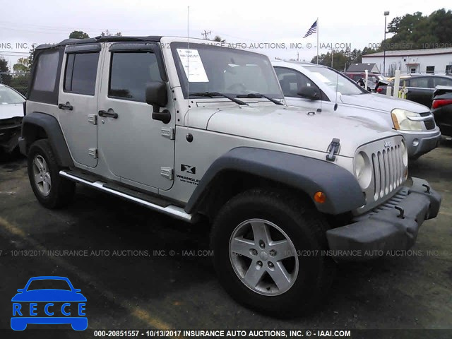 2007 Jeep Wrangler 1J4GA39197L120875 image 0