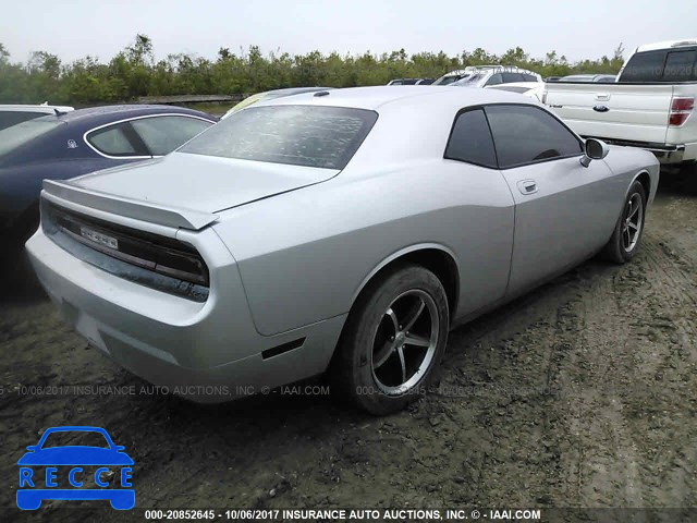 2010 Dodge Challenger SE 2B3CJ4DV4AH137240 image 3