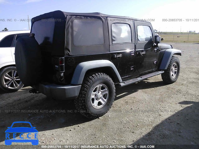 2008 Jeep Wrangler Unlimited 1J4GA39158L503620 зображення 3