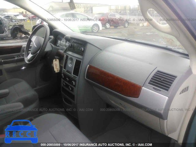 2009 Chrysler Town and Country 2A8HR54149R506354 зображення 4