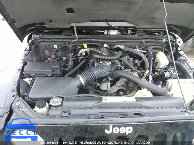 2010 Jeep Wrangler Unlimited RUBICON 1J4HA6H13AL220517 зображення 9