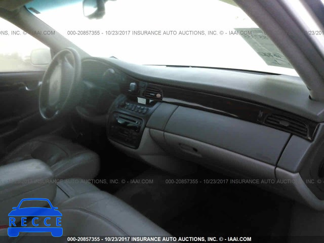 2002 Cadillac Deville 1G6KD54Y02U268104 Bild 4