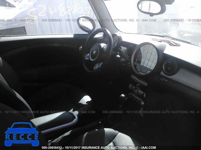 2009 Mini Cooper WMWMF33569TW78883 зображення 4