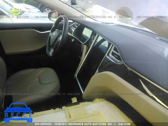 2015 Tesla Model S 70D 5YJSA1S2XFF082128 image 4