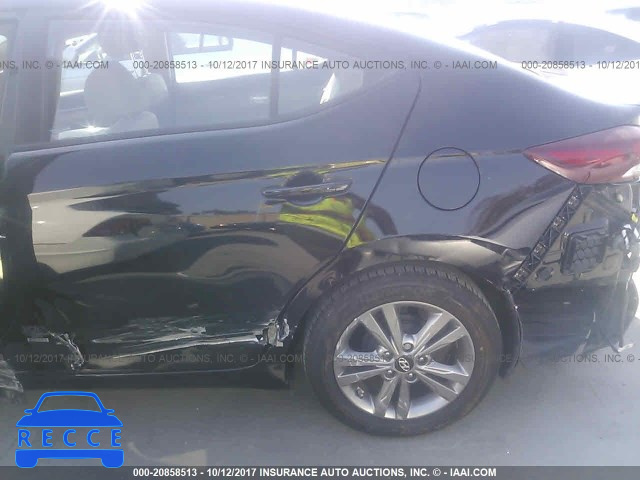 2017 HYUNDAI ELANTRA KMHD84LFXHU174577 image 5