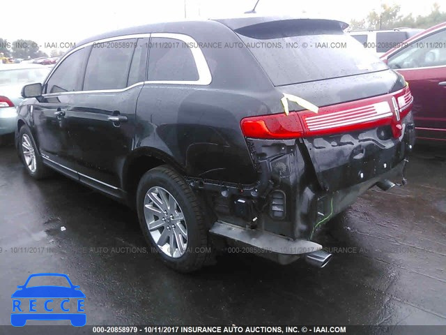 2015 Lincoln MKT 2LMHJ5NK9FBL00747 image 2