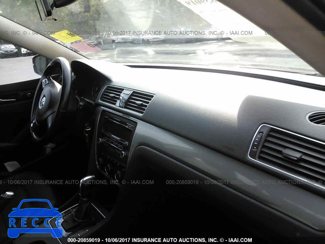 2014 Volkswagen Passat 1VWAT7A38EC084245 image 4