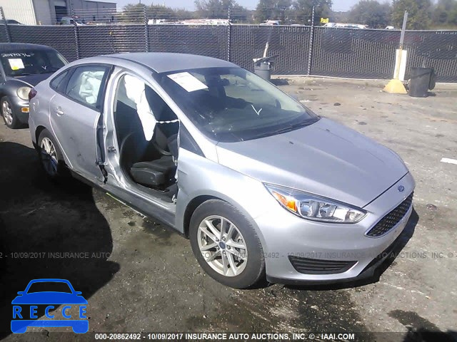 2015 Ford Focus 1FADP3F2XFL240872 image 0