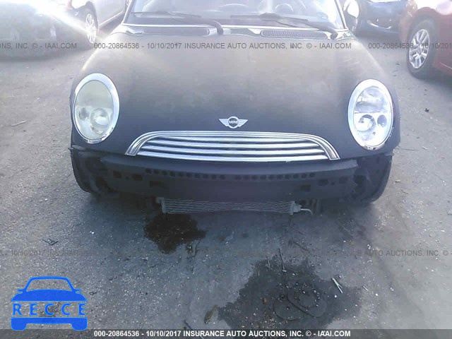 2004 Mini Cooper WMWRC33424TC55672 Bild 5